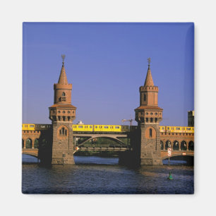Imã Europa, Alemanha, Berlim. Kreuzberg, Oberbaum