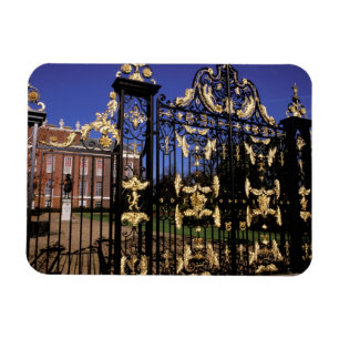 Ímã Europa, Inglaterra, Londres. Portão dourado fora d