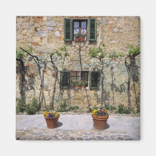 Imã Europa, Itália, Monteriggioni. Uma casa de pedra é