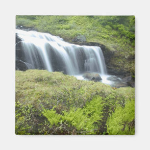 Imã Europa, Noruega. Cachoeira.