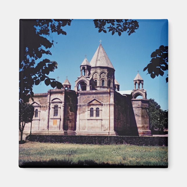 Imã Exterior da Catedral de Etchmiadzin (Frente)