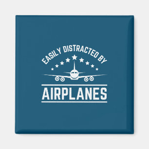 Imã facilmente distraído por aviões