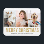 Ímã Faux Dourado Glitter Três Fotografias Natal<br><div class="desc">Feliz Natal | Adicione um pouco de brilho à sua temporada de férias com nosso ímã de Natal personalizável, com letras brilhantes de ouro que chamam a atenção! Este ímã festivo é uma maneira deliciosa de mostrar sua foto de feriado favorita enquanto envia desejos calorosos a amigos e familiares. As...</div>