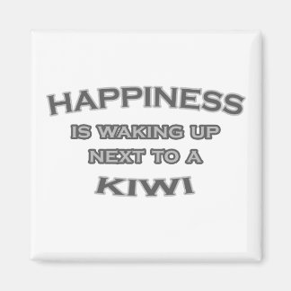 Imã Felicidade está acordando perto de um Kiwi