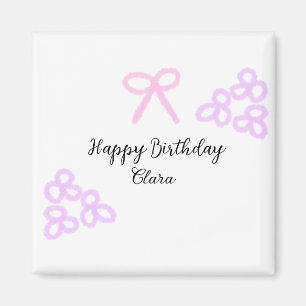 Imã Feliz aniversário do pastel floral roxo cor-de-ros
