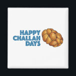 Imã Feliz Challah Days Chanukah Hanukkah Bread Loaf<br><div class="desc">Apresenta uma ilustração original de um pão de chalá, com HAPPY CHALLAH DAYS em letra azul. Excelente para doação de presente de Hanukkah! Esta ilustração de feriado também está disponível em outros produtos. Não vê o que está procurando? Precisa de ajuda para a personalização? Entre em contato com Rebecca para...</div>