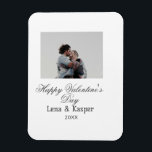Ímã Feliz dia dos namorados casal foto moderno simples<br><div class="desc">Design para casal amor</div>