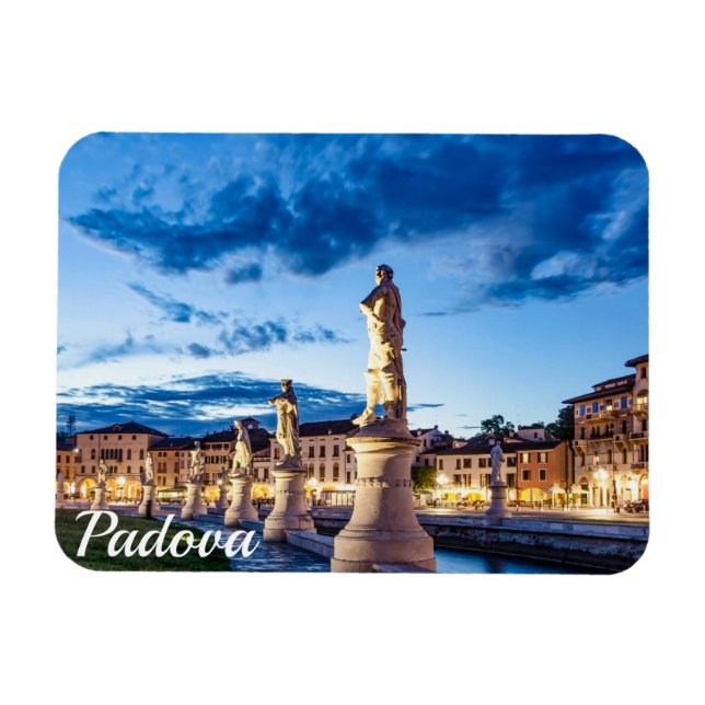 Ímã Fila de estátuas iluminadas em Padova (Horizontal)