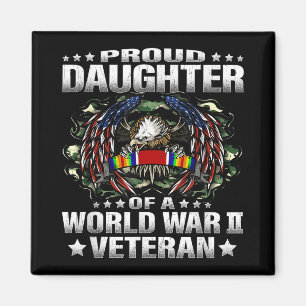 Imã Filha Orgulhosa De Um Militar Veterano Da Segunda 