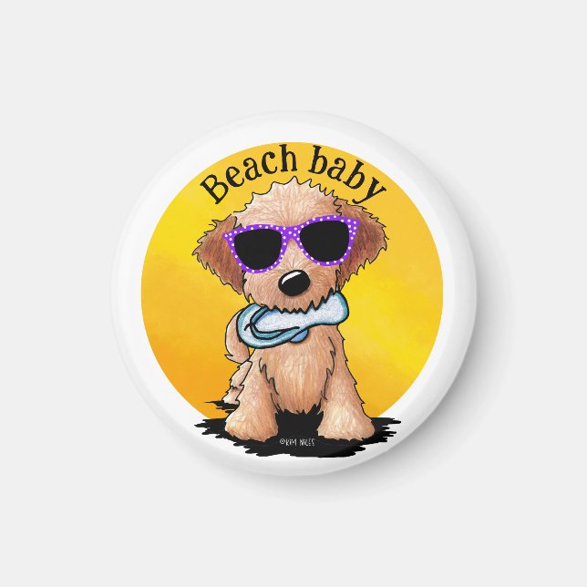 Imã Filhote de Goldendoodle na Praia (Frente)