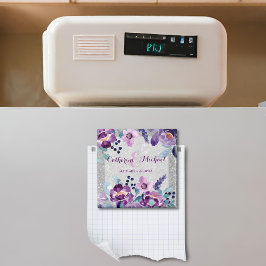 Imã Floral Roxo e Brilho Prateado