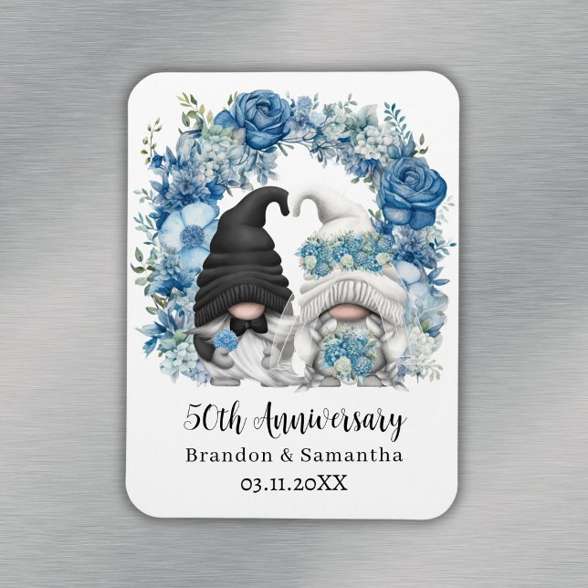 Ímã Flores Azuis Personalizadas do Gnome 50º Aniversár (Custom Gnome Blue Flowers 50th Wedding Anniversary Magnet
)