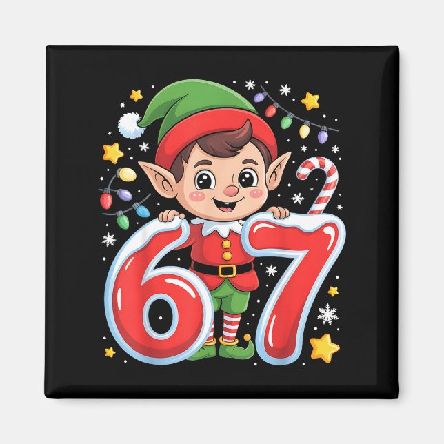 Imã Fofa Elfa Seis Sete 6 7 Meme Natal Divertido Roupa (Frente)