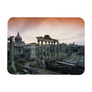 Ímã Fórum Romano ao amanhecer