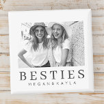 Imã Foto BFF de Melhores Amigos Modernos e Minimalista<br><div class="desc">Design é composto por tipografia divertida e divertida com fontes sans serif e serif. Adicionar uma foto personalizada.</div>