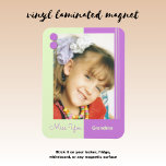 Ímã Foto da vovó, púrpura e verde<br><div class="desc">Sinto saudades de vovó. Roxo e verde.</div>