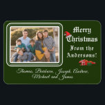 Ímã Foto do Cartão de Natal<br><div class="desc">O design de Imagem do Cartão de Natal apresenta a sua fotografia no canto superior esquerdo contra um fundo verde profundo. Foto formada por uma adorável borda verde e branca. O título personalizável diz, "Feliz Natal" em letras brancas. Imagem de um Papai Noel equilibrada no topo do "C". A redação...</div>