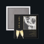 Imã Foto Elegante, Champanhe De Casamento<br><div class="desc">Magneta de casamento. Um presente fotográfico elegante, elegante e moderno para o seu dia especial com óculos de champanhe dourados. Altere a foto de exemplo para tornar este um produto pessoal especial exclusivo para o seu evento. Design faseável e sofisticado (adequado para qualquer idade/evento). Todo texto, fonte e cor da...</div>