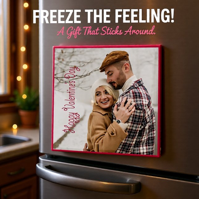 Imã Foto personalizada do dia de São Valentim (Romantic Pink Frame Personalized Valentine Magnet)