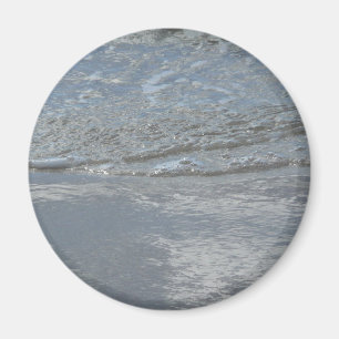 Imã Fotografia Abstrata de Água Lamejando na Praia