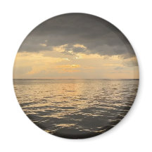 Fotografia da Reflexão do Pôr do Sol no Oceano - M