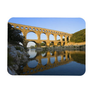 Ímã França, Avinhão. O aqueduto romano Pont du Gard