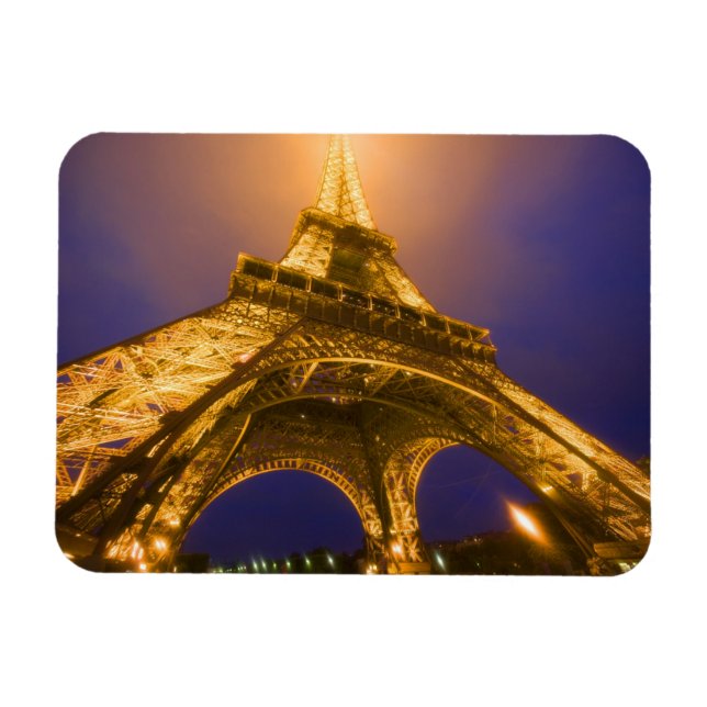Ímã França, Paris. Olhando para cima a partir da base  (Horizontal)