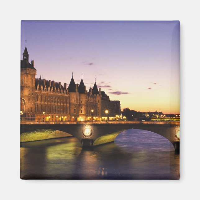 Imã França, Paris, Rio Sena e Conciergerie em (Frente)