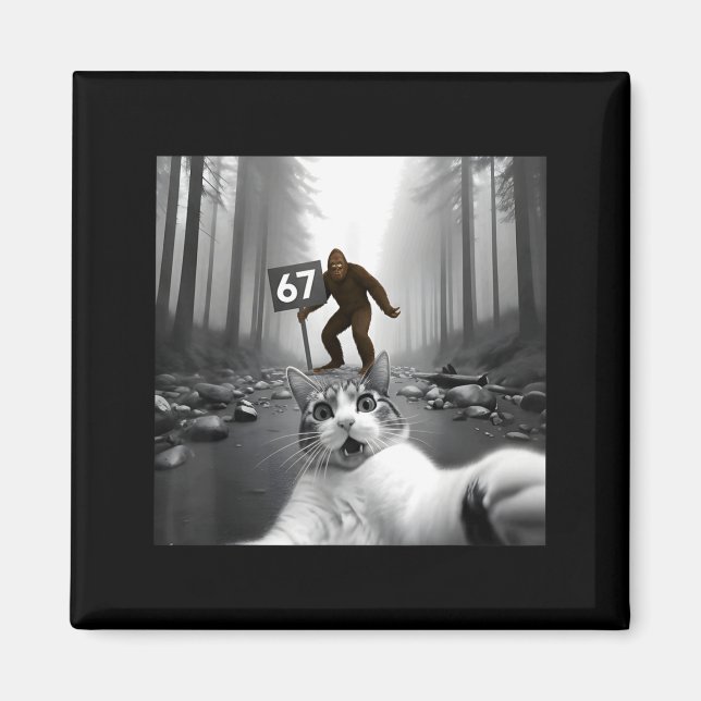 Imã Funny Cat Selfie With Bigfoot 67 Six Seven Meme Me (Frente)