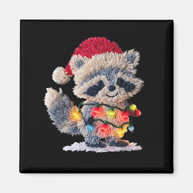 Imã Funny Crochet Christmas Raccoon Xmas Lights Girly  (Frente)