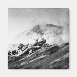 Imã Fuzileiros navais de WWII no Beachhead de Iwo Jima