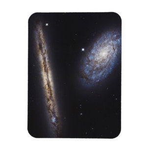 Ímã Galáxia Edge-On Ngc 4302 E Galáxia Inclusa 4298
