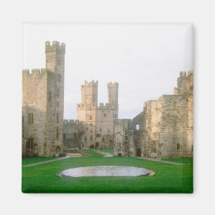 Imã Gales, castelo de Caernarfon, um dos 2 de Eduardo