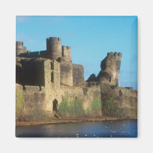 Imã Gales - castelo de Caerphilly, com uma vista da