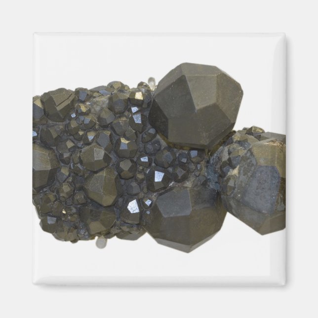 Imã Garnet em forma natural (Frente)