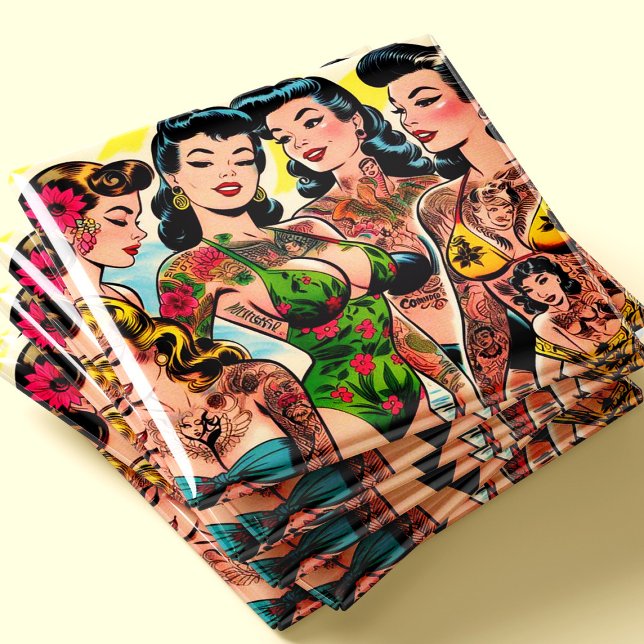 Imã Garotas de Quadrinhos Tatuadas (Criador carregado)