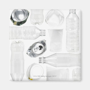 Imã Garrafas de plástico, xícaras e latas de alumínio