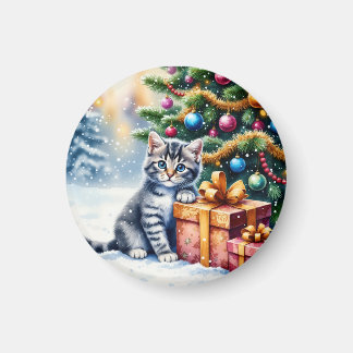 Imã Gatinho Fofo Sob a Árvore de Natal