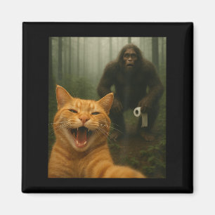 Imã Gato Engraçado Surpreende Selfie Feliz Com Sasq Pé