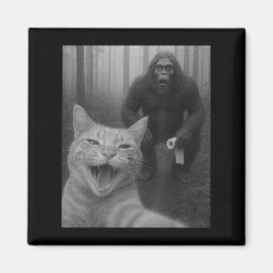 Imã Gato Engraçado Surpreende Selfie Feliz Com Sasq Pé