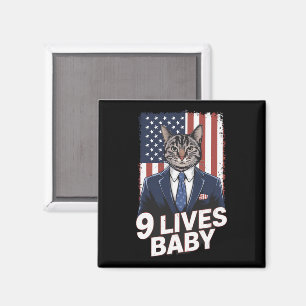 Imã Gato na Suíte com Cabelo de Trump Bandeira America
