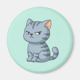 Imã Gato Tabby Cinza Mal-Humorado no Verde