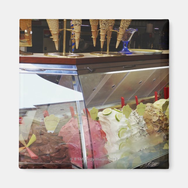 Imã Gelato italiano na caixa de exposição (Frente)