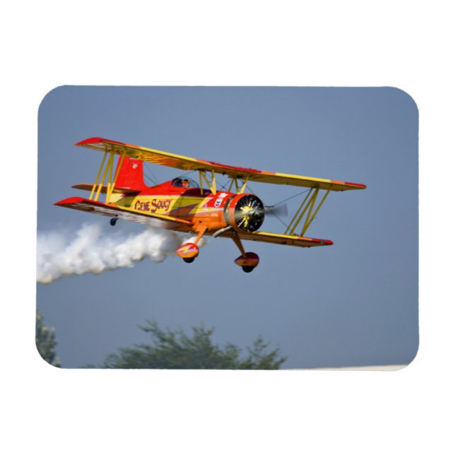 Ímã Gene Soucy realizando acrobacias em Grumman (Horizontal)