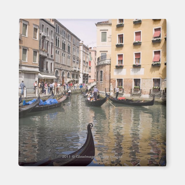 Imã Gondolas em canal, Veneza, Itália (Frente)