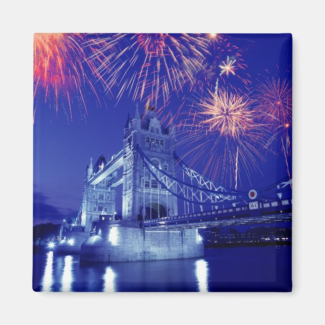 Imã Grã-Bretanha, Londres. Fogos de artifício sobre a  (Frente)