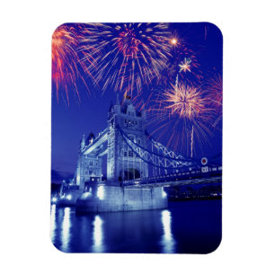 Ímã Grã-Bretanha, Londres. Fogos de artifício sobre a