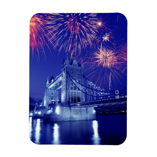 Ímã Grã-Bretanha, Londres. Fogos de artifício sobre a  (Vertical)