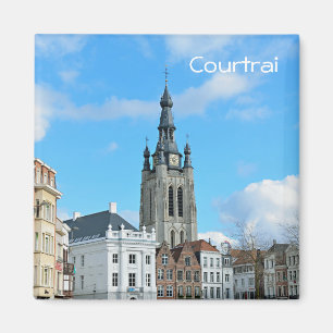 Imã Grand Place e Igreja de São Martinho de Courtrai