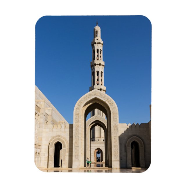 Ímã Grande Mesquita de Sultan Qaboos em Muscat, Omã (Vertical)